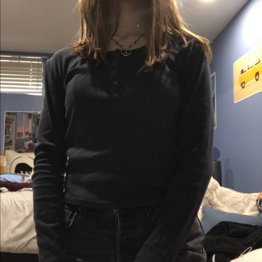Brandy Melville(John galt) blue Henley top
